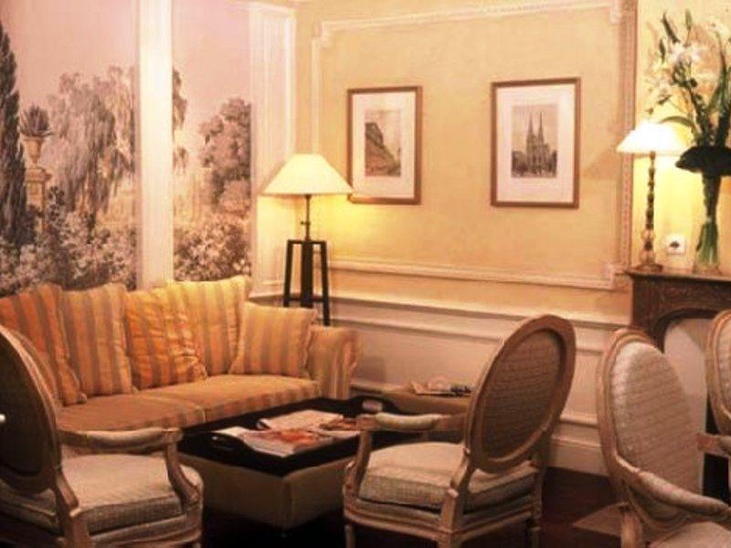 Hotel Golden Tulip Washington Opera 4*