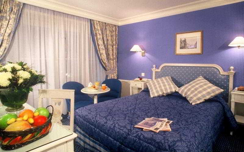 Golden Tulip Washington Opera