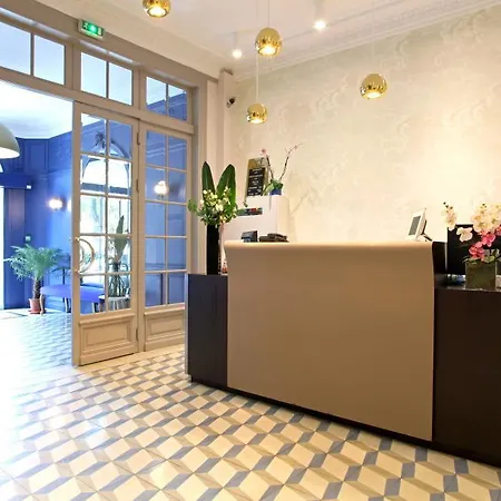 Golden Tulip Washington Opera 4* Parigi