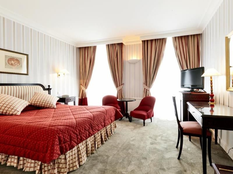 Golden Tulip Washington Opera Hotel 4*