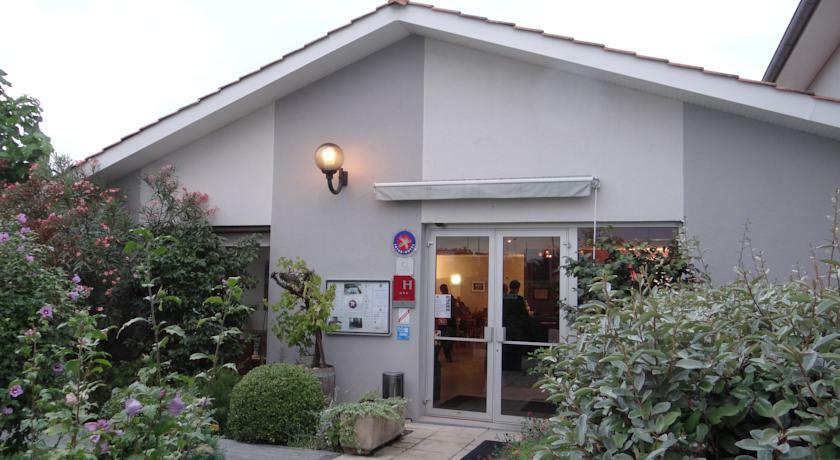 Golden Tulip Washington Opera 4*